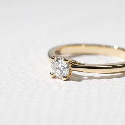 Verlobungsring mit IGI zertifiziertem 0.34ct Lab Grown Diamanten Katya