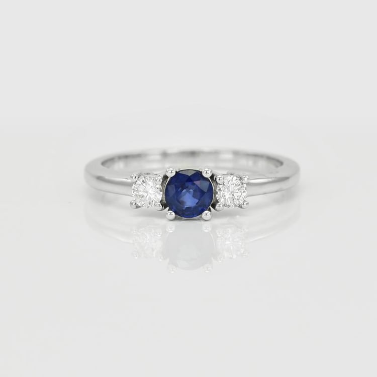 Wunderschöner Verlobungsring mit Saphir und Diamanten Manish 17254