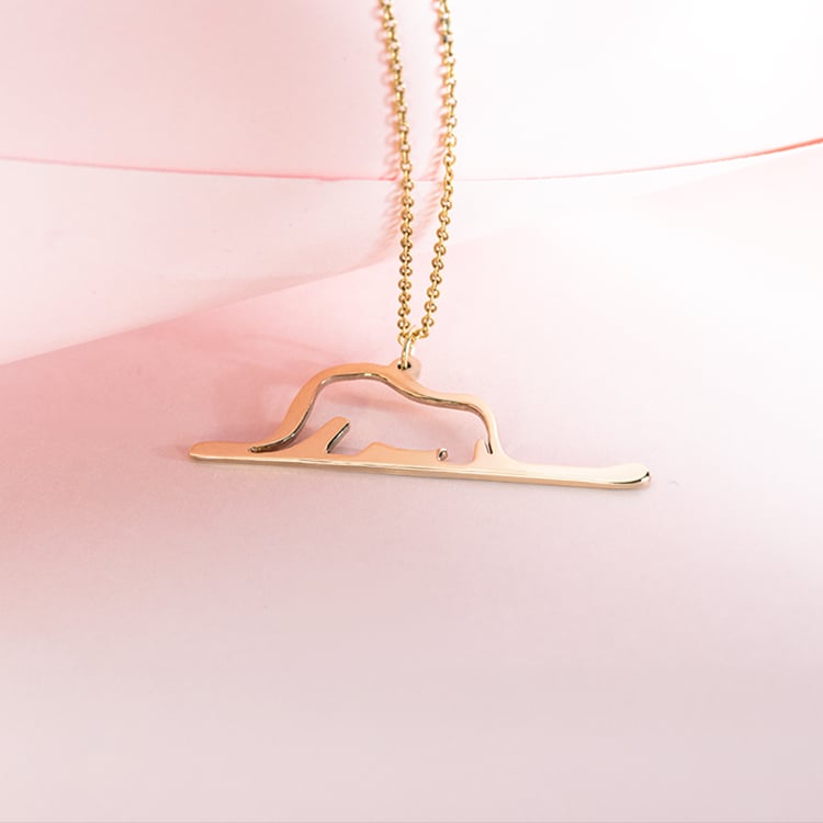 Silberner Anhänger mit einem ausgeschnittenen Elefanten Der kleine Prinz 150633