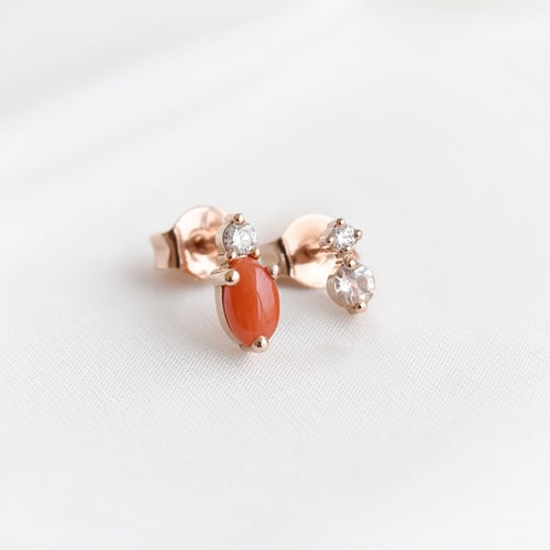 Cluster-Ohrringe mit Korallen, Morganit und Diamanten Roseann