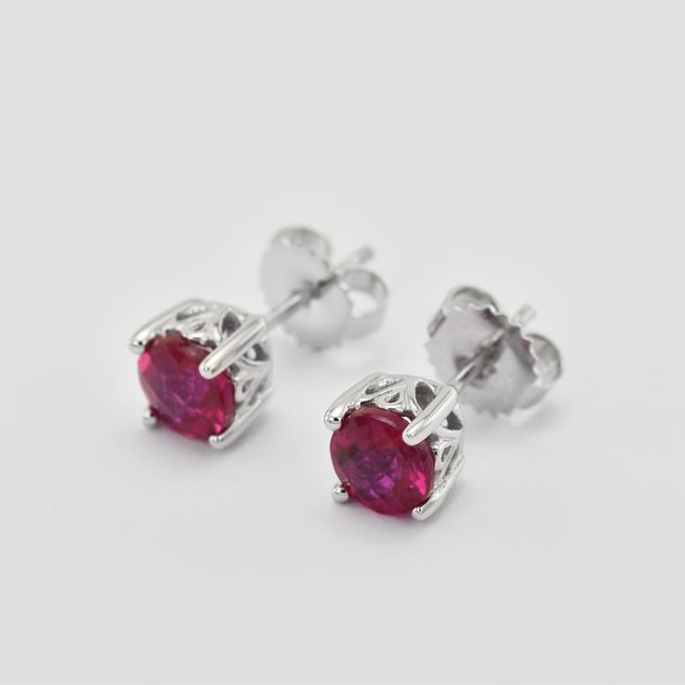 Ohrringe mit Rubinen 27456