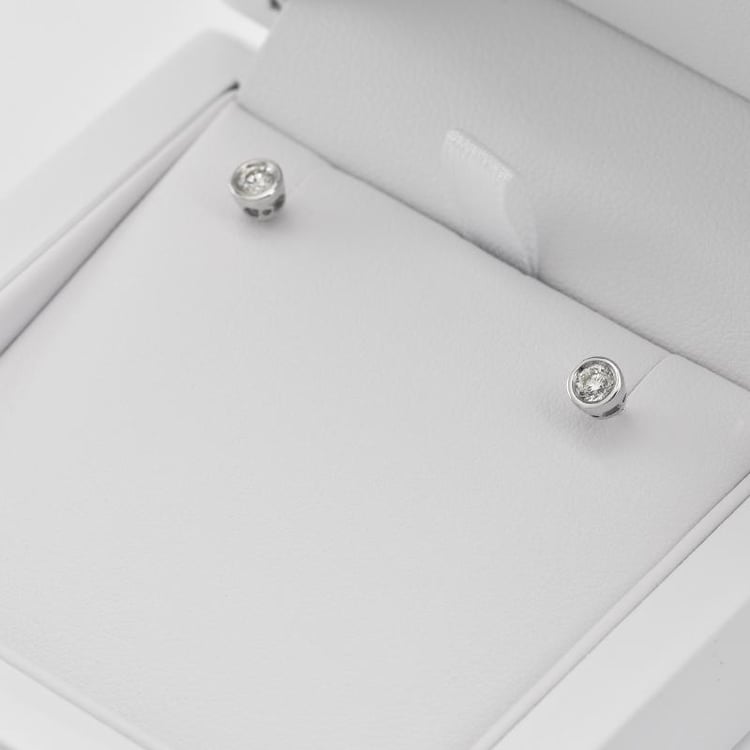 Ohrringe mit Diamanten 13393