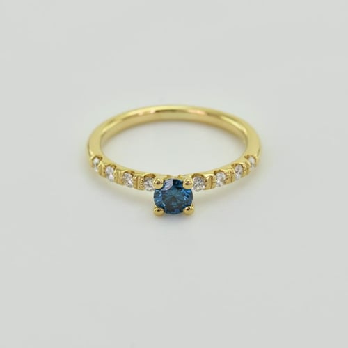 Verlobungsring mit blauem Diamant Megha