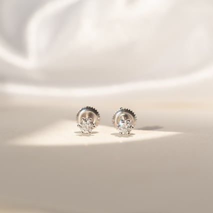 Minimalistische Ohrstecker mit Lab Grown Diamanten Jayne