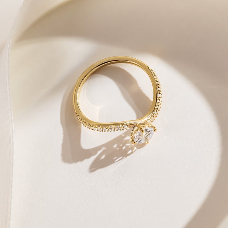 Goldener Verlobungsring 155145