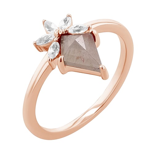 Ring mit einem Salt and Pepper Diamanten und weißen Moissaniten Leony