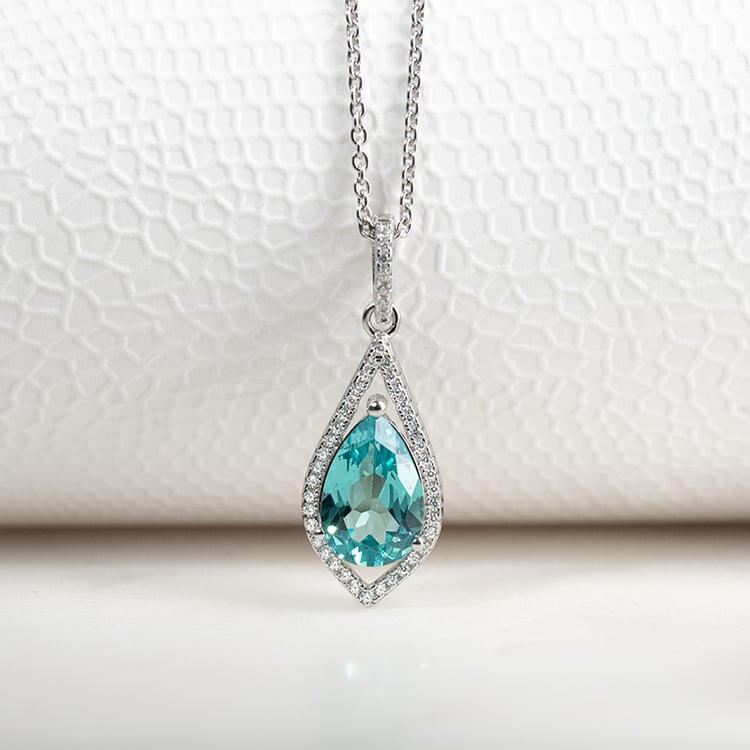 Silberner Anhänger mit simuliertem Turmalin und Zirkonia Blory 133319