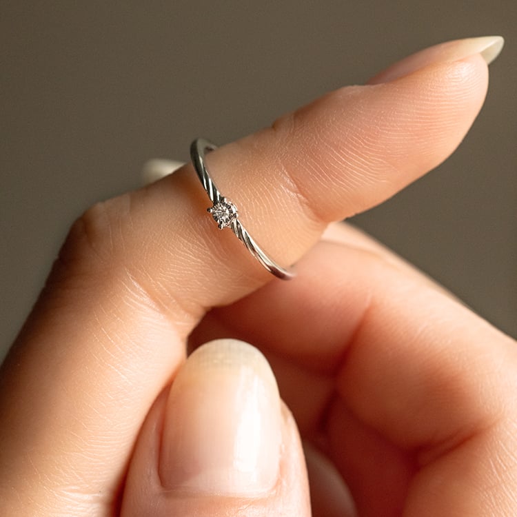 Minimalistischer Ring mit einem Diamanten Marsh 144403