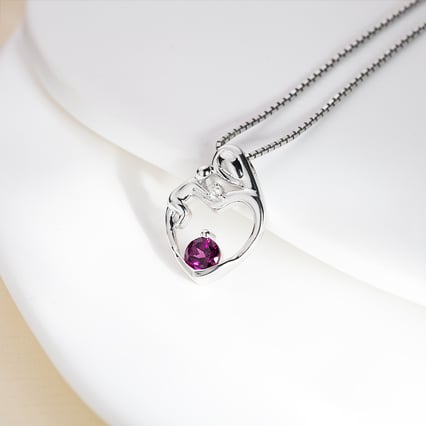 Silberner Anhänger Mutter und Kind mit Rhodolith Granat und Diamant Ella