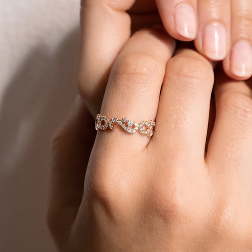 Eternity Goldring mit weißen Topasen Chaya