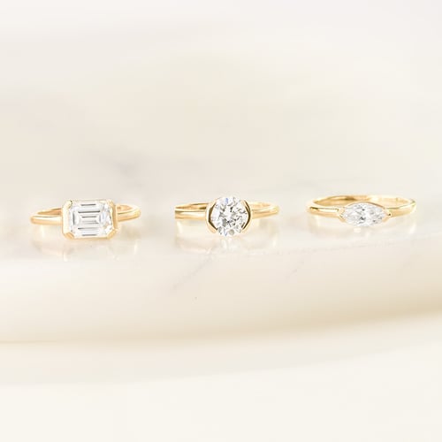 Verlobungsring mit Halblünette Lab Grown Marquise-Diamanten Berenike