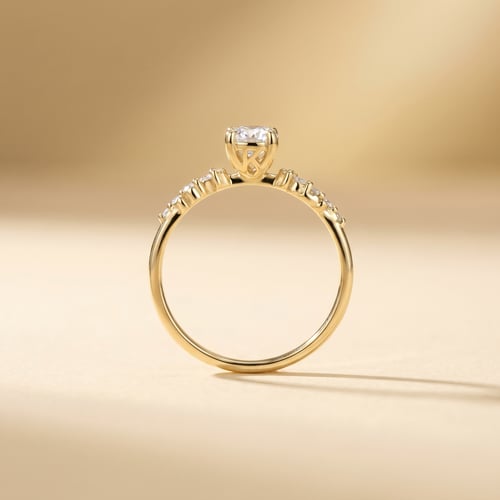 Verlobungsring mit Buchstabenund Lab Grown Diamanten Carina