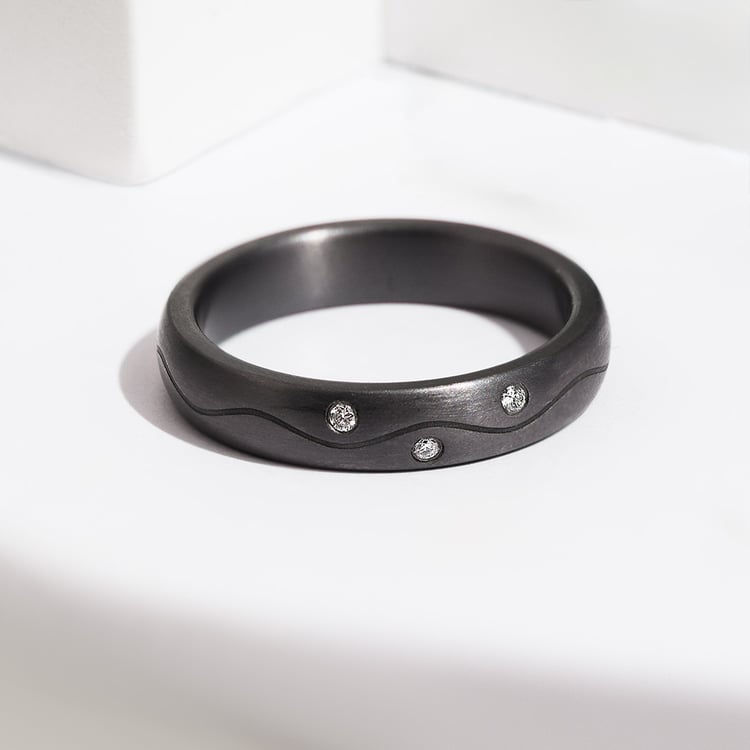 Ring aus Tantal mit Diamanten Brodie 157144
