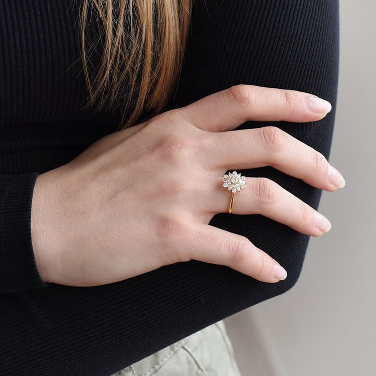 Ring mit Blume aus Diamanten Yuriy 89975