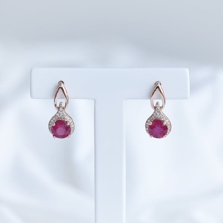 Goldene Ohrringe mit Rubinen und Diamanten Abin 93378