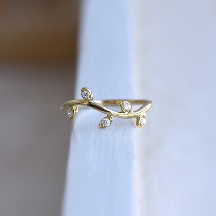 Diamantring in Form eines Ästchens Nereus