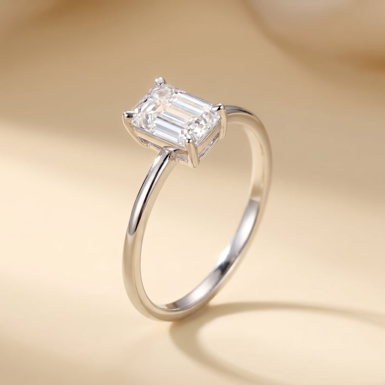 Verlobungsring mit Buchstaben und Lab Grown Diamanten im Emeraldschliff Olson 167493
