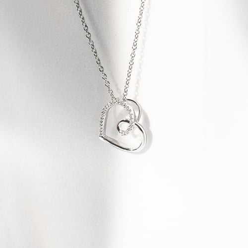 Kette mit romantischem Anhänger mit Diamanten Mariano
