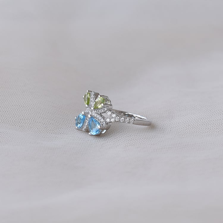 Silberring mit Schmetterlings, Olivinen und Topasen Lajes 65390