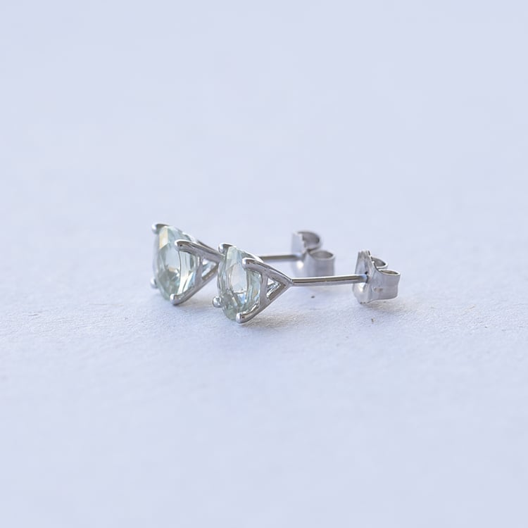 Ohrringe aus Gold mit runden Amethysten Hulda 69907