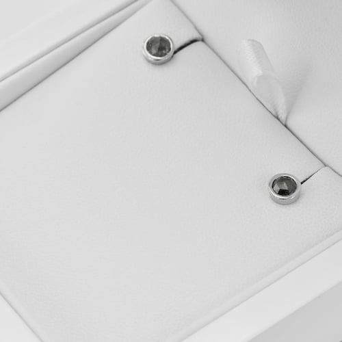 Goldenes Schmuckset mit Salt and Pepper Diamanten Amande