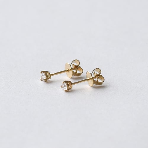 Martini-Ohrstecker mit Diamanten Camdyn