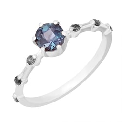 Ring mit Alexandrit und seitlichen Salt and Pepper Diamanten Imelda