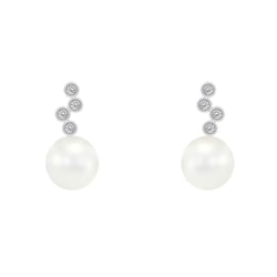Ohrringe mit Diamanten und weißen Perlen Nayonika