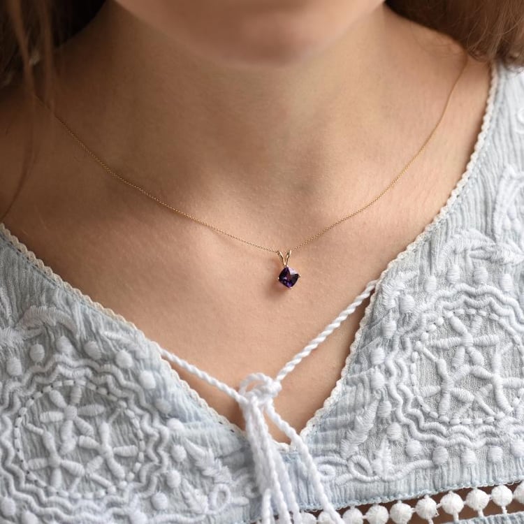 Lila Amethyst in Goldanhänger Rafyna 41563
