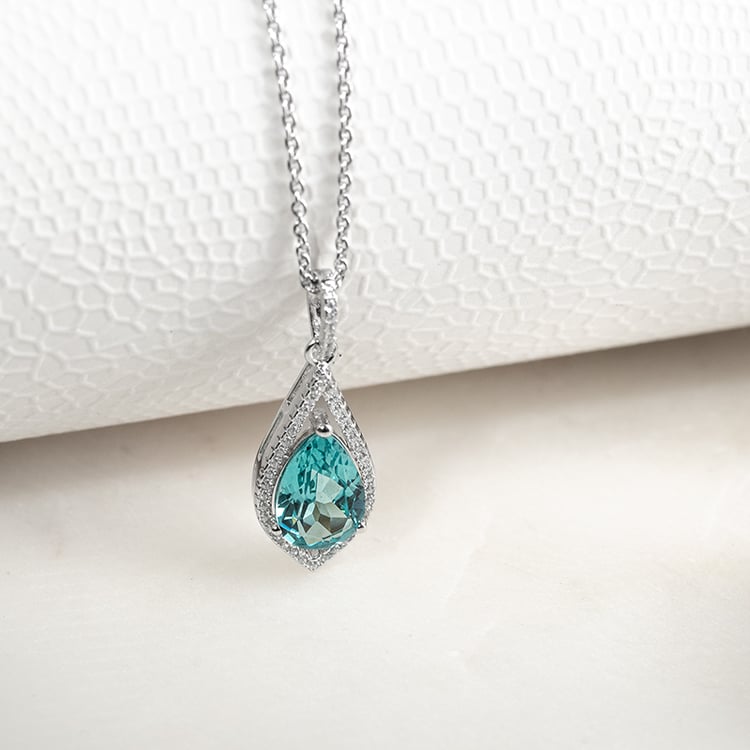 Silberner Anhänger mit simuliertem Turmalin und Zirkonia Blory 133318