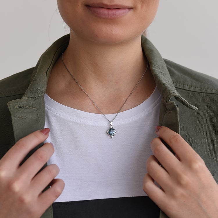 Silberner Anhänger mit Topas und Zirkonia Kirby 63824