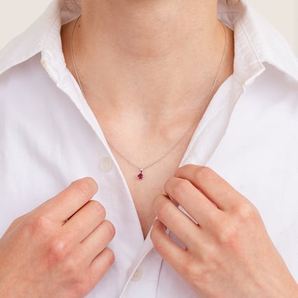 Anhänger mit einem Rubin in der Größe Ihrer Wahl Quinn