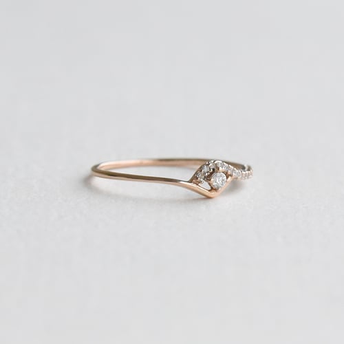 Romantischer Silberring mit Lab Grown Diamanten Anthia