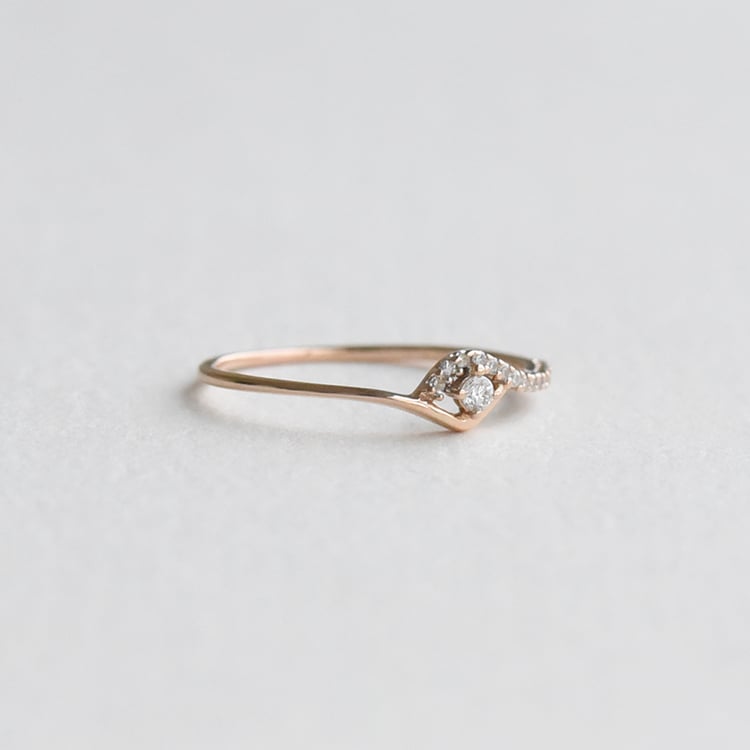 Romantischer Silberring mit Lab Grown Diamanten Anthia 104566