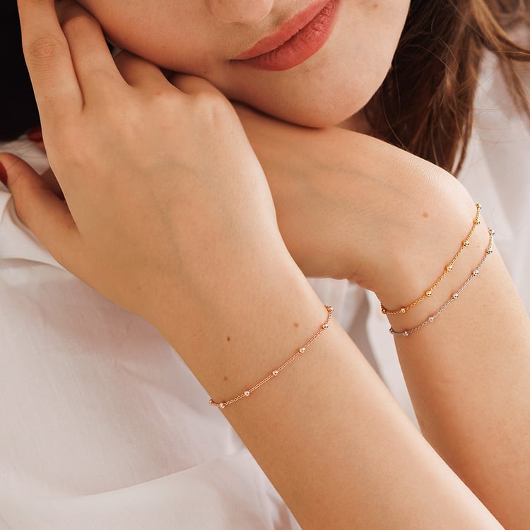 Silbernes Armband mit Kugeln 157441