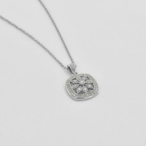 Anhänger mit Diamantblüte Alexisa