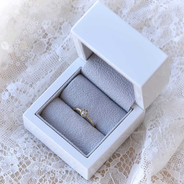 Goldring mit Salt and Pepper Diamant Granella 67455