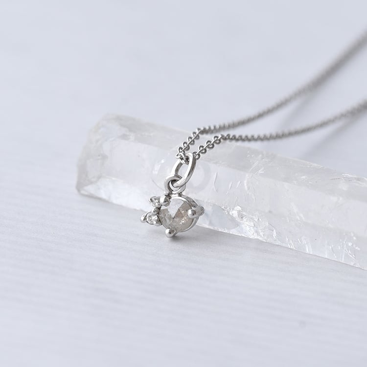 Kollektion an Goldschmuck mit Salt´n´Pepper Diamanten Ailsa 69204