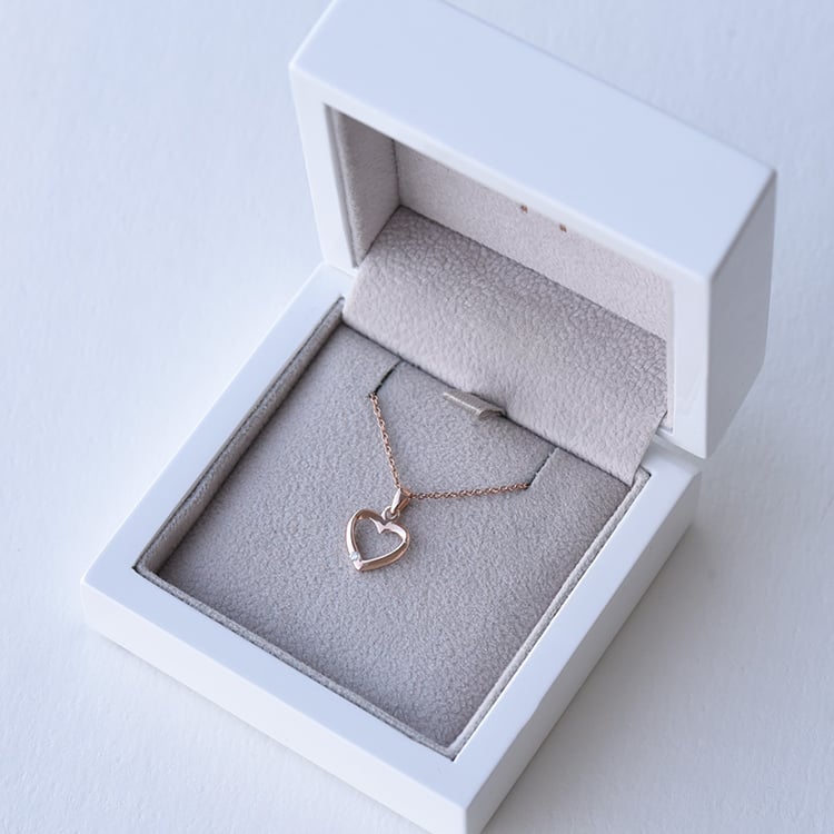 Silbernes Schmuckset mit Diamanten und Herzmotiv Monroe 74377