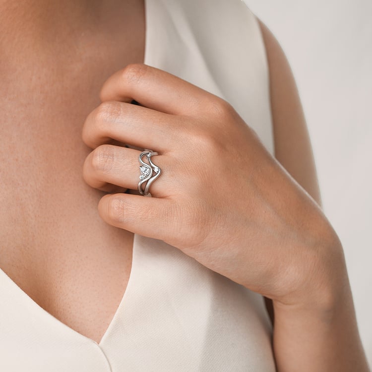 Romantisches Verlobungs-Set mit Diamantringen 156542