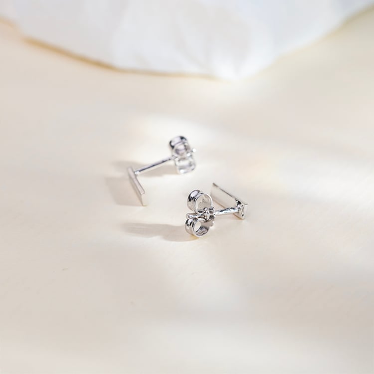 Silberne minimalistische Ohrstecker Bar 151757