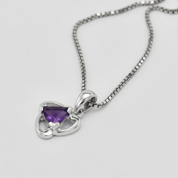 Silberne Halskette mit Amethyst 28343