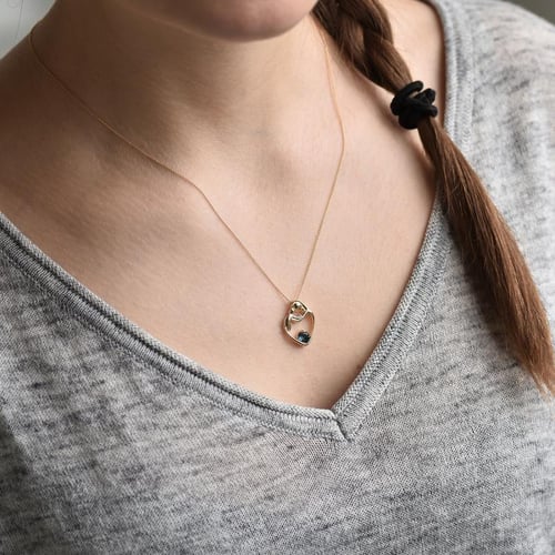Anhänger Mutter und Kind mit Topas und Diamanten Ella