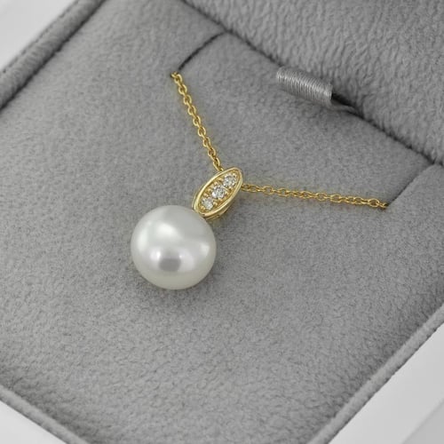 Romantische Goldene Schmuckset mit Perlen und Diamanten Glaume