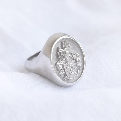 Herrenring mit handgefertigter Gravur Wesko