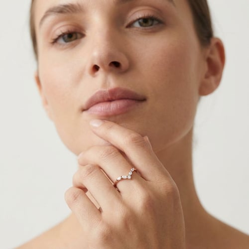 Ring in V-Form mit Lab Grown Diamanten Craig