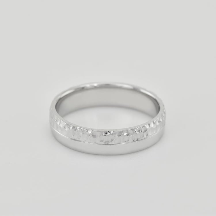 Gehämmerte Eheringe 34669