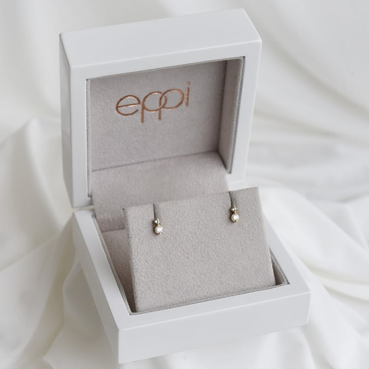 Minimalistische Ohrringe mit Moissaniten und Topasen Durante 90405