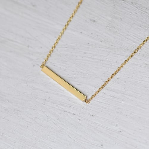 Feine Halskette aus Gold Bar
