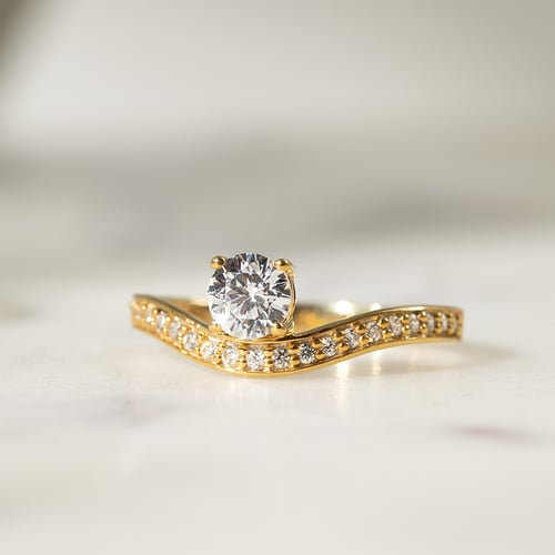 Unkonventioneller Verlobungsring mit Diamanten Sami